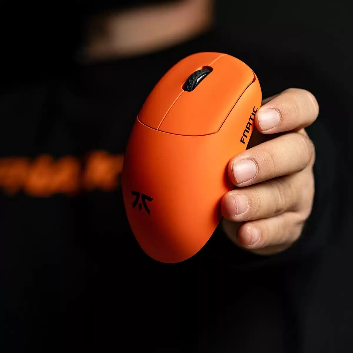 Lamzu Fnatic Gear x Lamzu Thorn 4K Special Edition Wireless Gaming Mouse - 52g, Wireless 4KHz. Chip MCUNordic 52840, Pixart 3395 (Đi kèm dongle 8KHz)