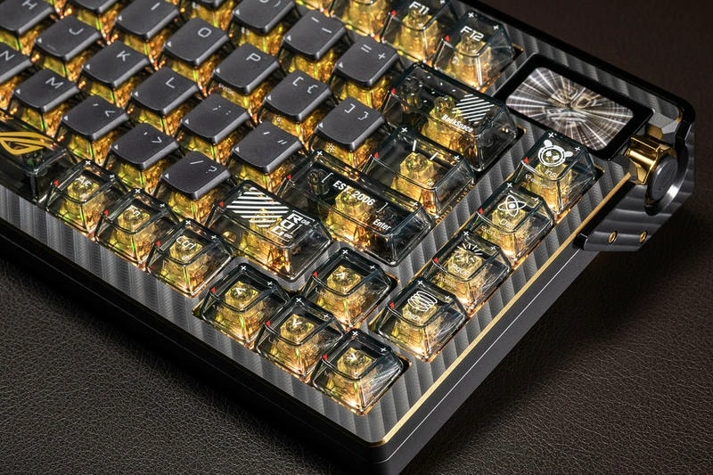 ROG Azoth Extreme Edition 20 Slide 3
