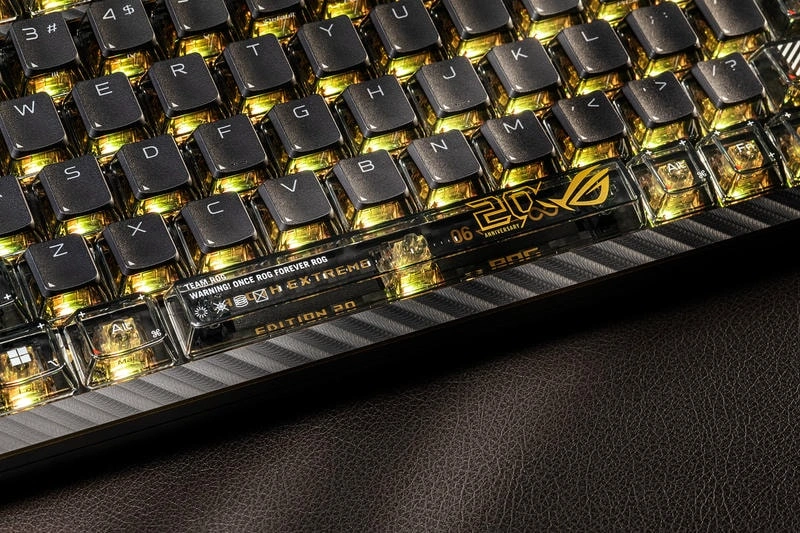 ROG Azoth Extreme Edition 20 Slide 4