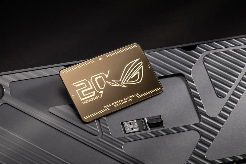 ROG Azoth Extreme Edition 20 Slide 7